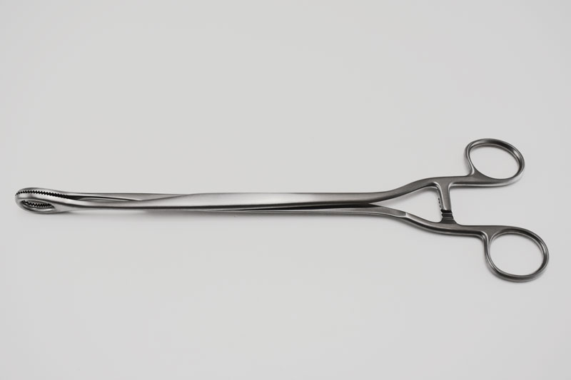 Surginstruments Sponge Forceps - 7" Straight, Smooth Jaw, German Grade, Atraumatic Locking For OB/GYN & Body Piercing